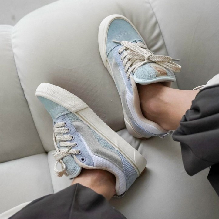 VANS KNU SKOOL "Light/blue" WMNS