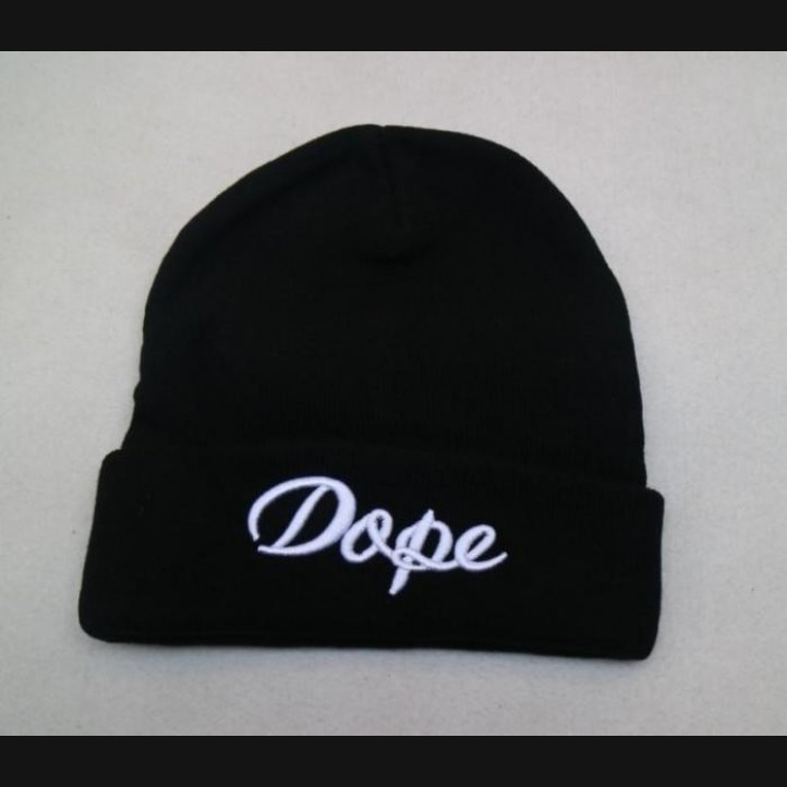 шапка dope