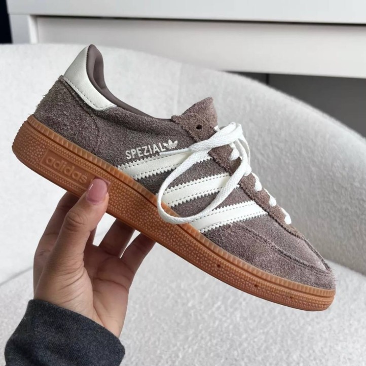 Adidas Handball Spezial "Earth Strata Gum"