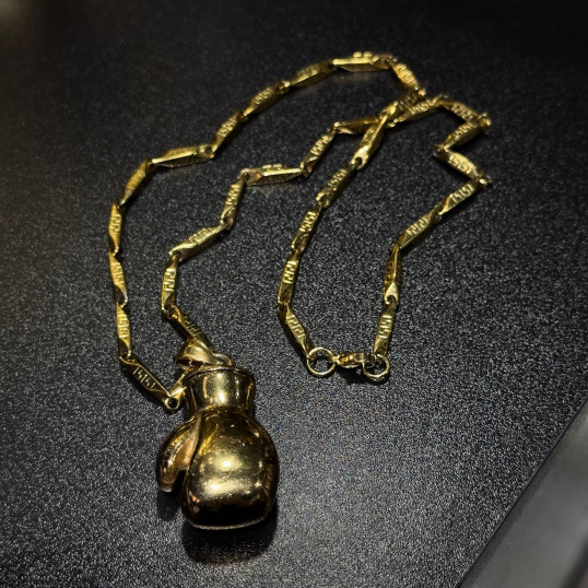 Boxing Glove Versace Chain | Gold