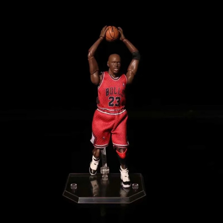 Michael Jordan Chicago Bulls 1:12 Scale Figure | Red