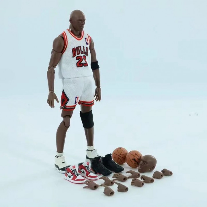 Michael Jordan Chicago Bulls 1:12 Scale Figure | White