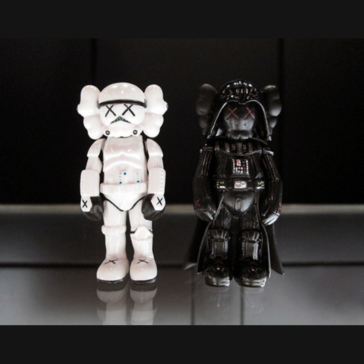 KAWS x Star Wars StromTrooper Companion | White 28cm