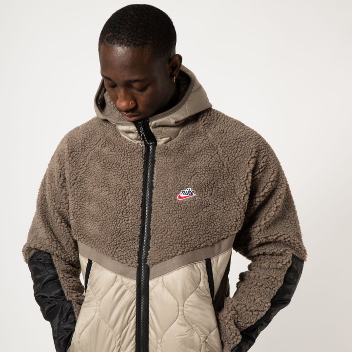 Nike NSW Winter Sherpa Jacket | Olive/grey