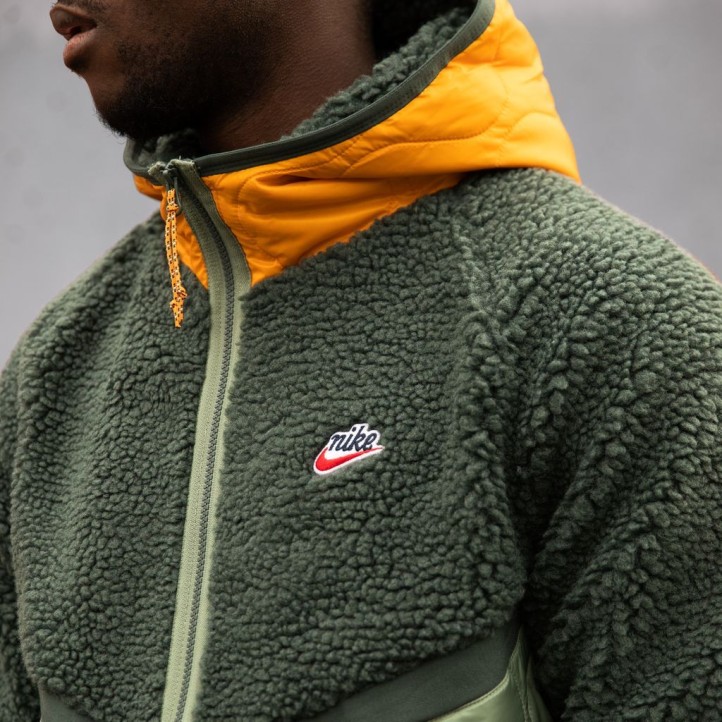 Nike NSW Winter Sherpa Jacket | Green/Sage