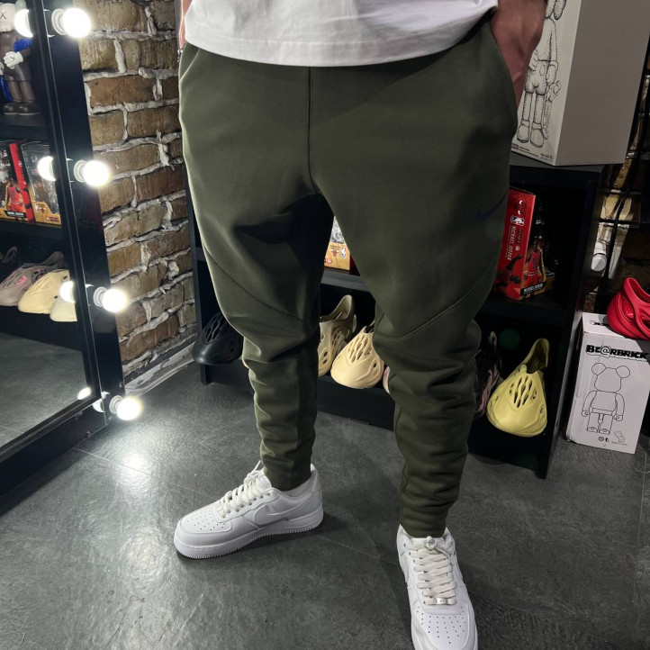 Nike Pro Jogger Pants "Army Green"