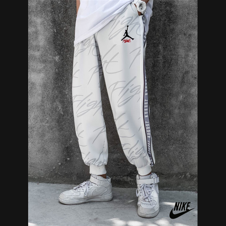 Air Jordan Jogger Pants | Flight White