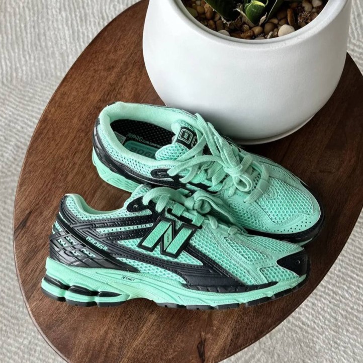 New Balance 1906r x Size? “Mint Green”WMNS