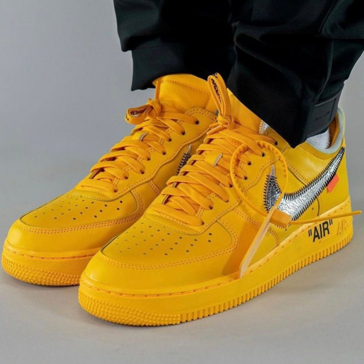 Nike Air Force 1 Low x Off-White "University Gold"