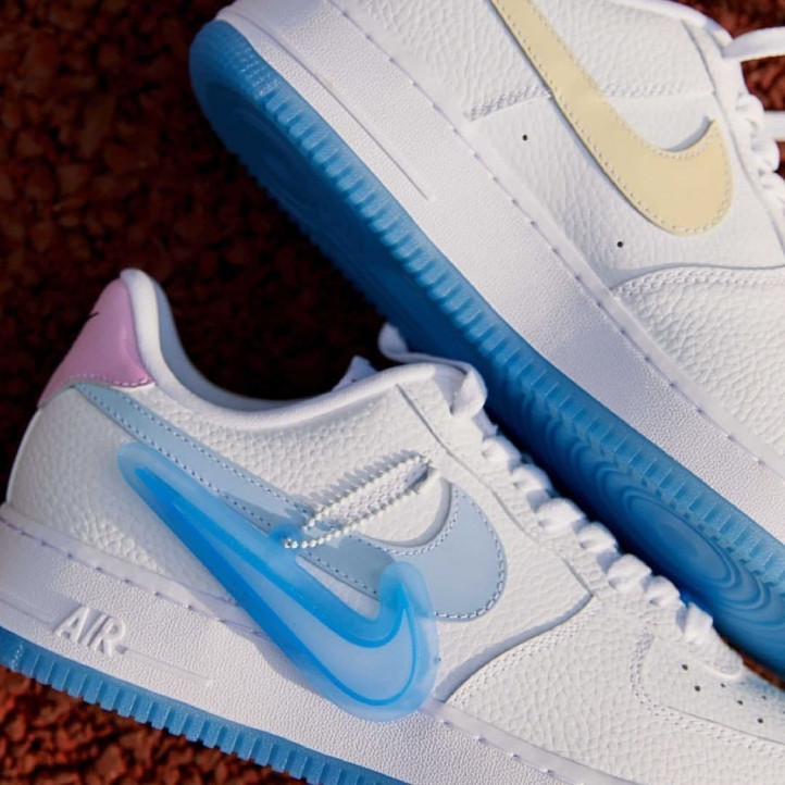 Nike Air Force 1 Low UV LX Reactive