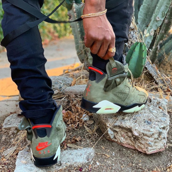 Nike Air Jordan Retro 6 x Travis Scott "Olive"