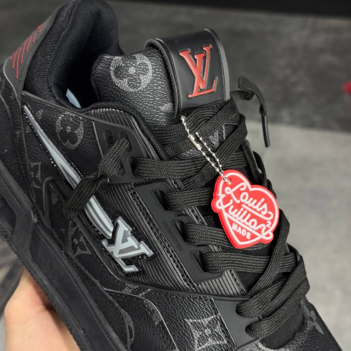 Louis Vuitton LV208 Trainers | Black/Red/Grey