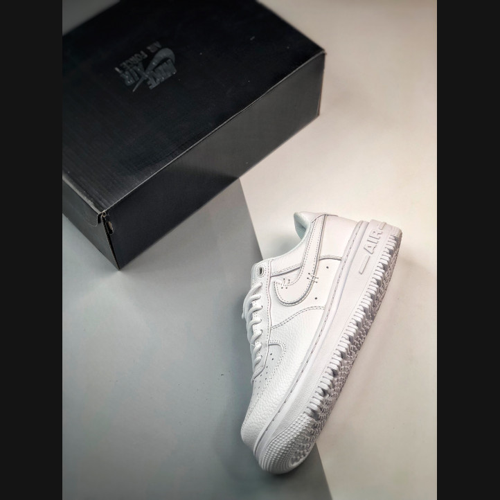 Nike Air Force 1 Low Luxe | White