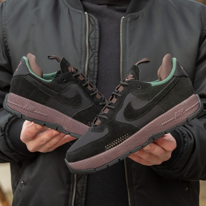 Nike Air Force 1 Wild "Black"