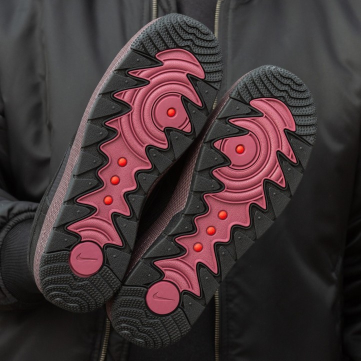 Nike Air Force 1 Wild "Black"