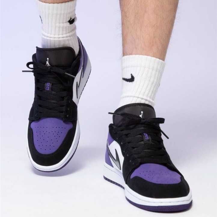 Nike Air Jordan Retro 1 Low "Court Purple"