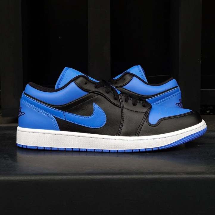 Nike Air Jordan Retro 1 Low "University Blue/Black"