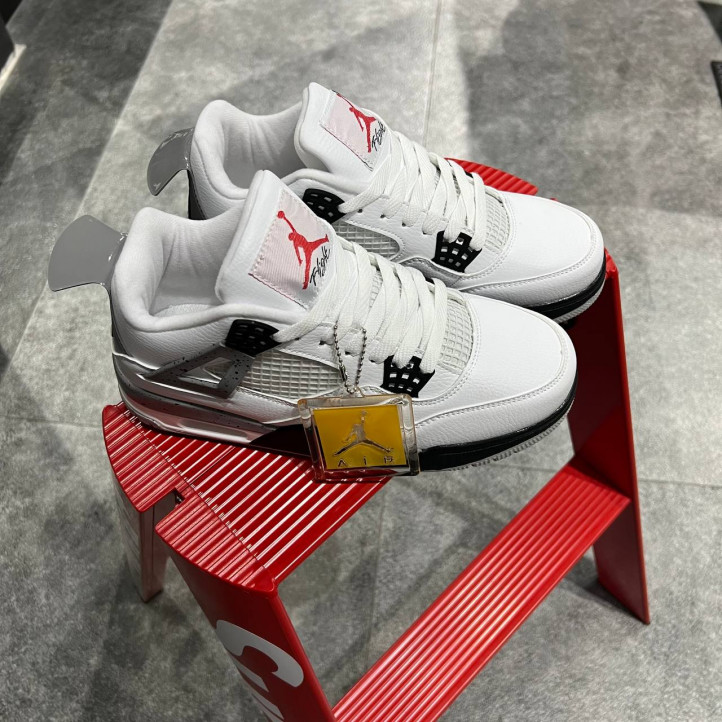 Air Jordan Retro 4 "White Cement" Lite Version