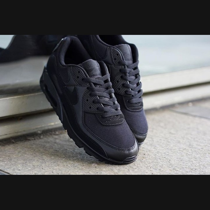 Nike Air Max 90 Recraft "Triple Black"