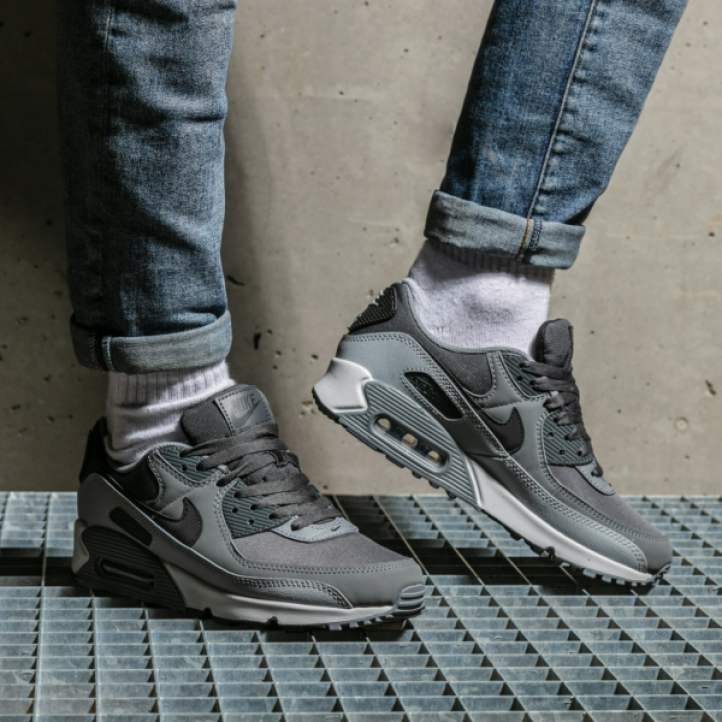 Nike Air Max 90 "Anthracite Grey"