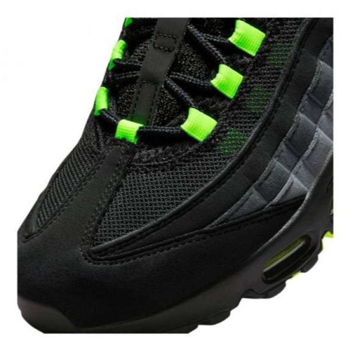 Nike Air Max 95 "Black/Neon"