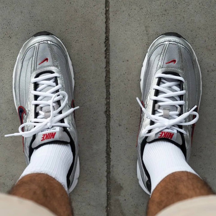 Nike Initiator Gore-Tex | Metallic Silver