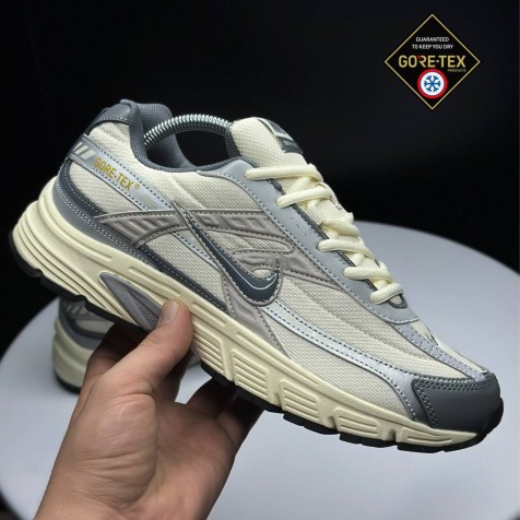 Nike Initiator Gore-Tex | Light Bone