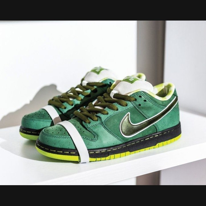 Nike SB Dunk Low "Green Lobster"