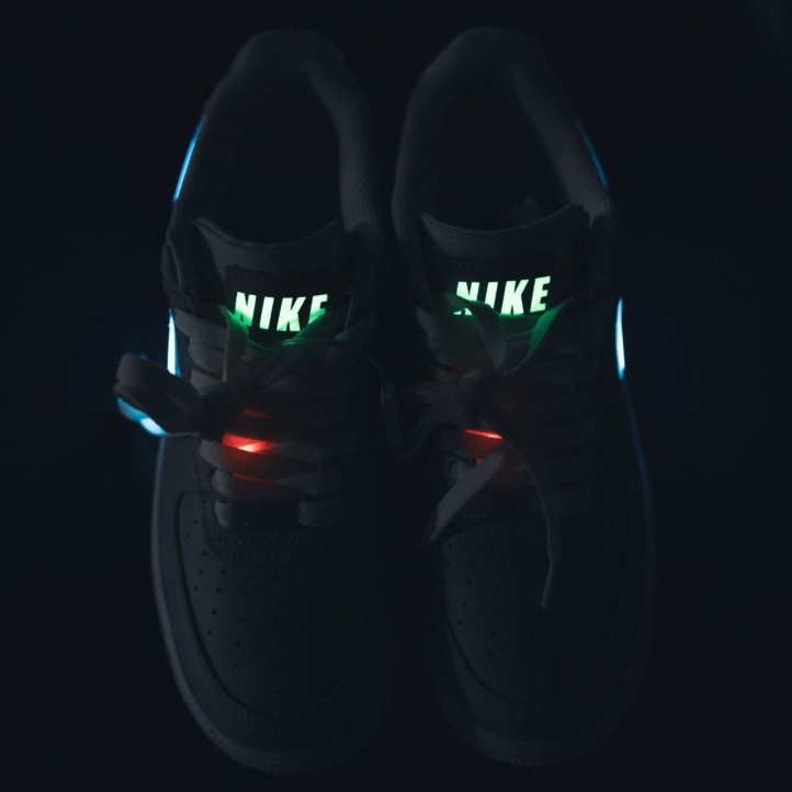 Nike Air Force 1 Low "AMG LED" + USB Charger