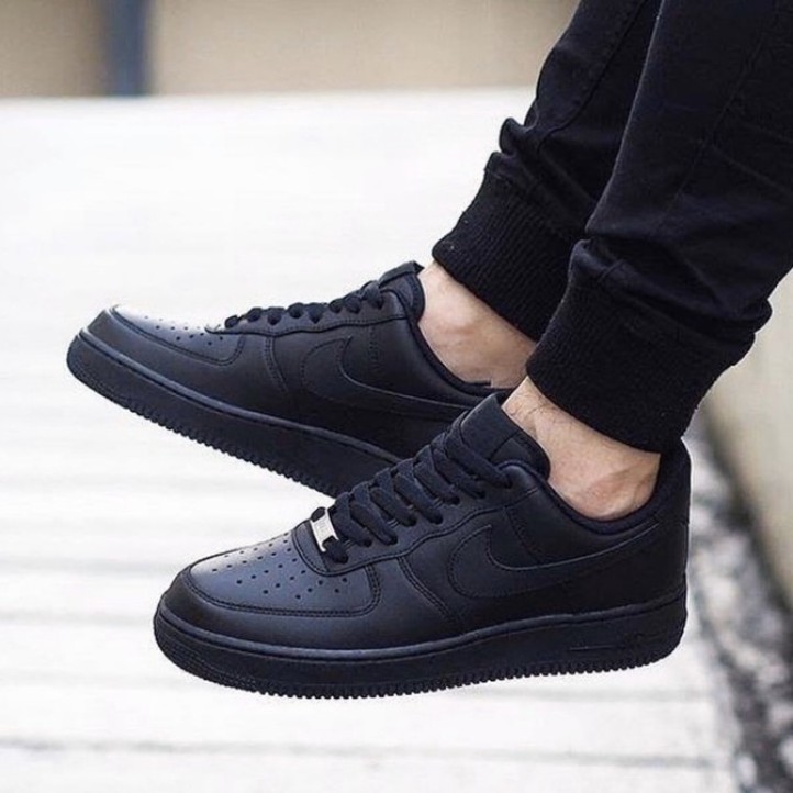 Nike Air Force 1 Low '07 "Triple Black"