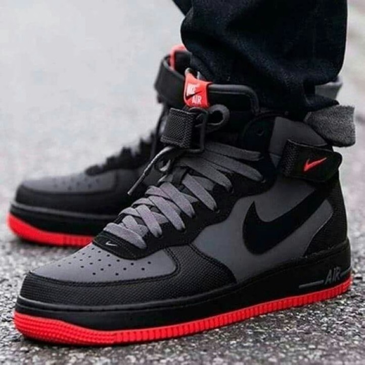 Nike Air Force 1 джорданы