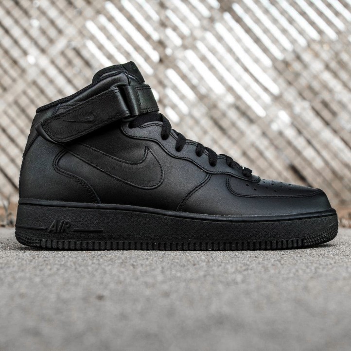 Nike Air Force 1 Mid