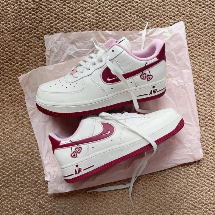 Nike Air Force 1 Low "Valentine's Day" 2023 WMNS