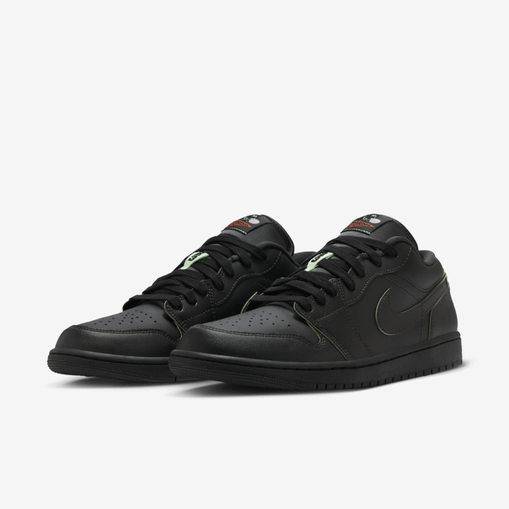 Nike Air Jordan 1 Low "Black Cat Mascot"