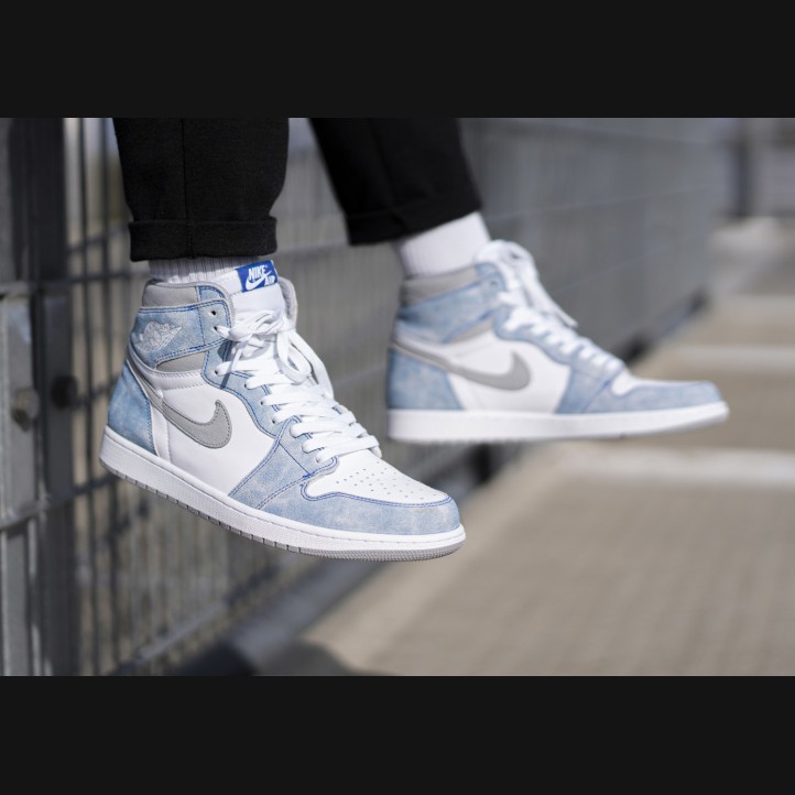 Nike Air Jordan Retro 1 High "Hyper Royal"