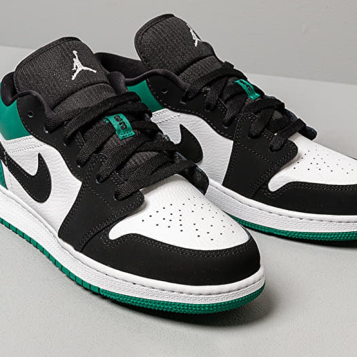 Nike Air Jordan Retro 1 Low Mystic Green