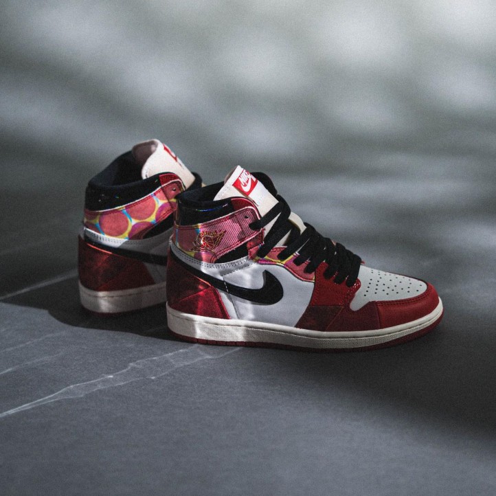 Nike Air Jordan Retro 1 High x Spider-Man "Across The Spider-Verse"