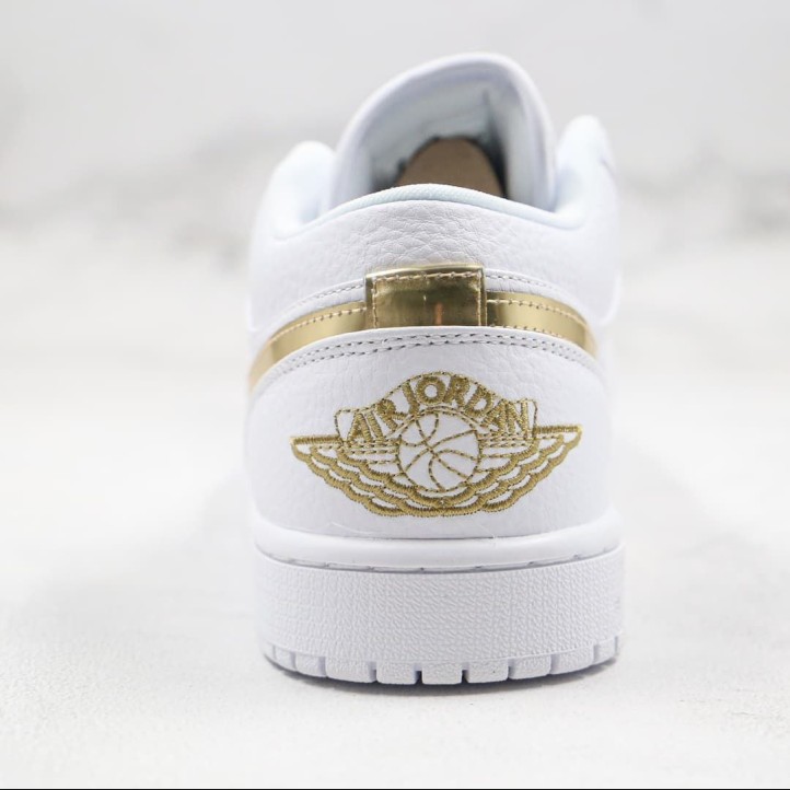 Nike Air Jordan Retro 1 Low "White Metallic Gold"