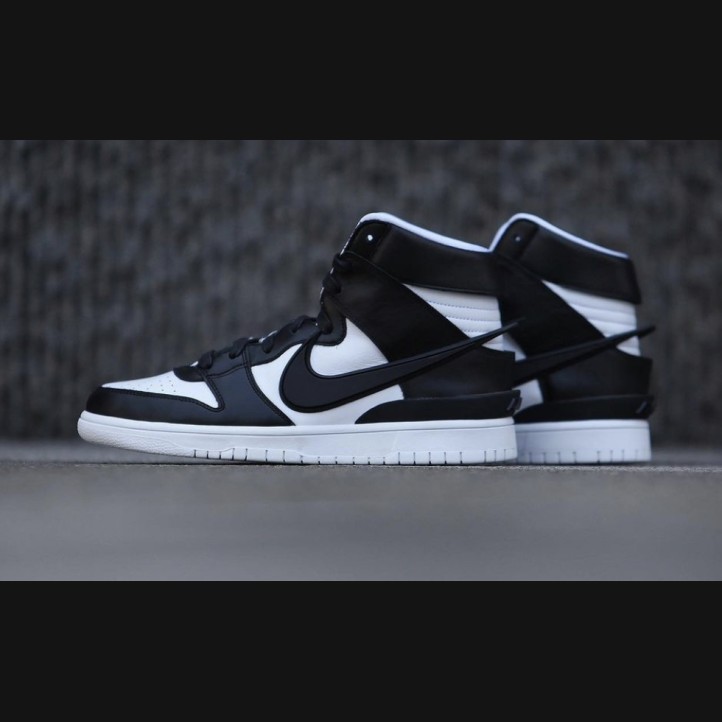 Nike Dunk High x AMBUSH "Black-White"