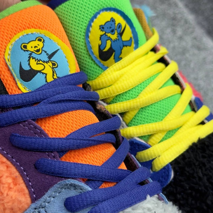 Nike SB Dunk Low x Grateful Dead Bears