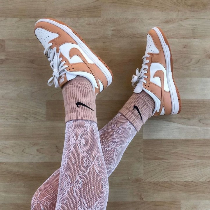 Nike Dunk Low "Harvest Moon" WMNS