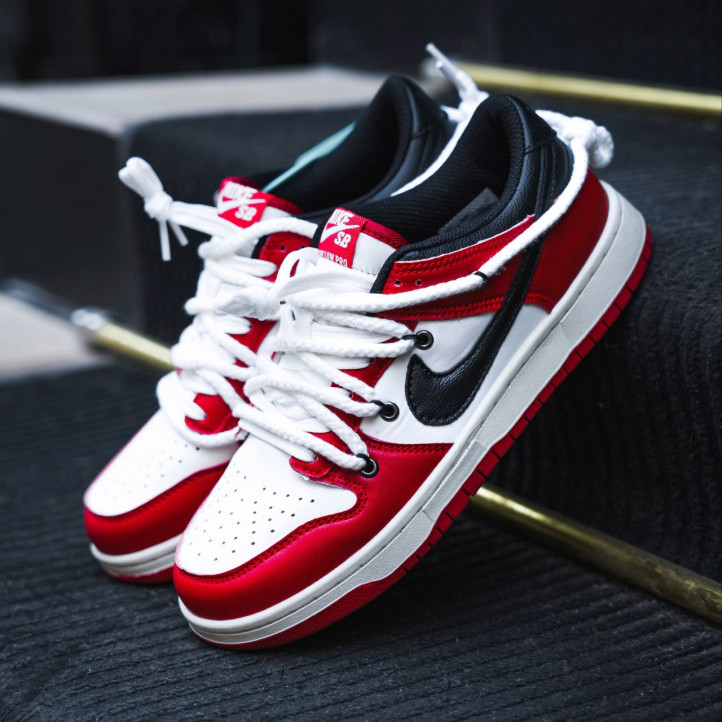 Nike SB Dunk Low "Red/White"