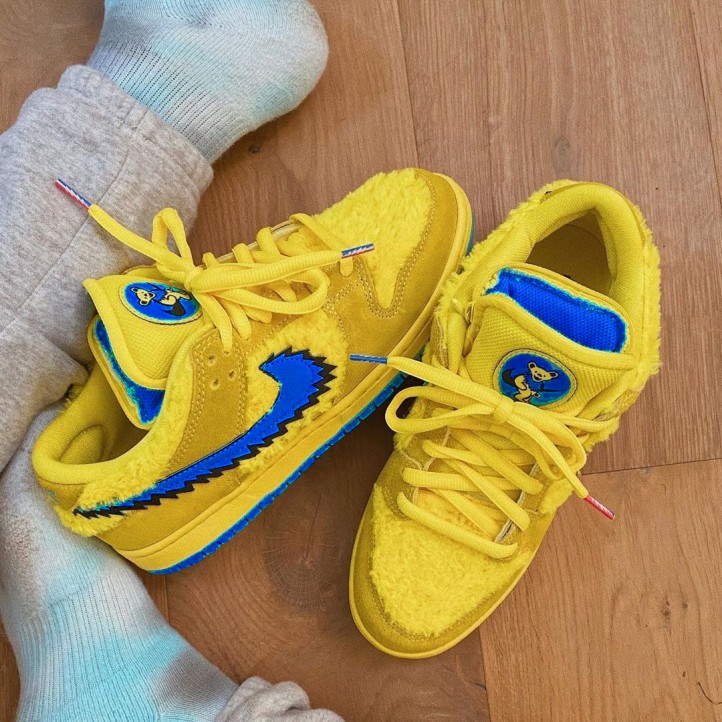 Nike SB Dunk Low x Grateful Dead Yellow Bear
