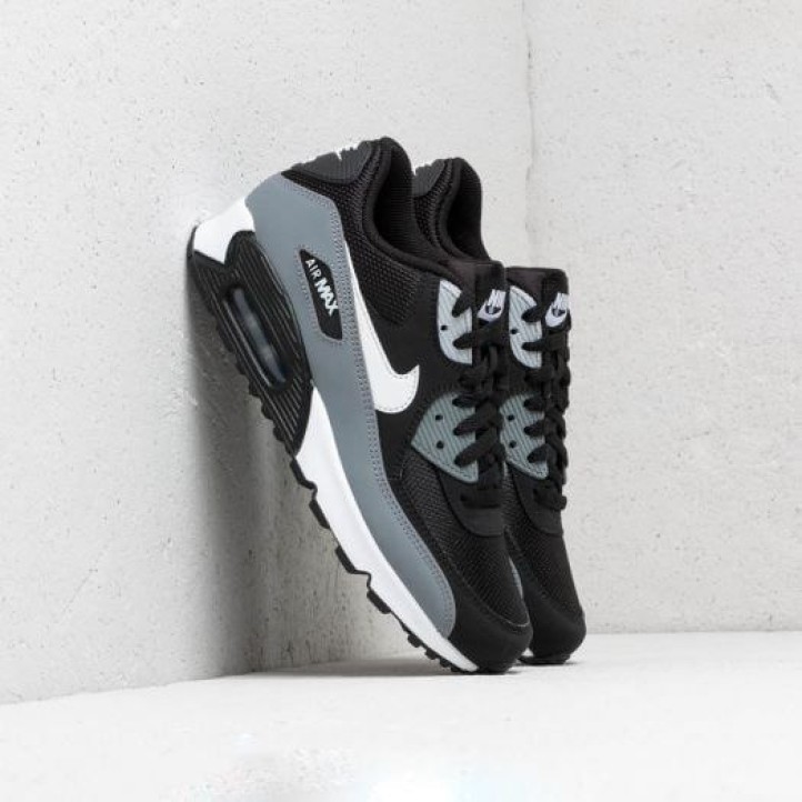 Nike Air Max 90 "Black/Cool Grey/White"