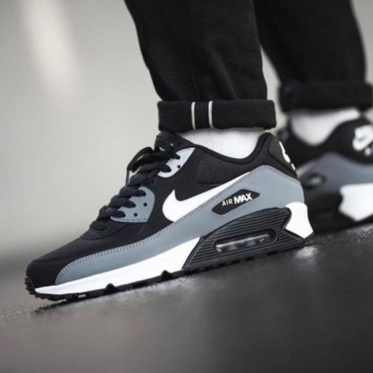 Nike Air Max 90 "Black/Cool Grey/White"