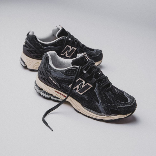 New Balance 1906D Protection Pack "Black" WMNS
