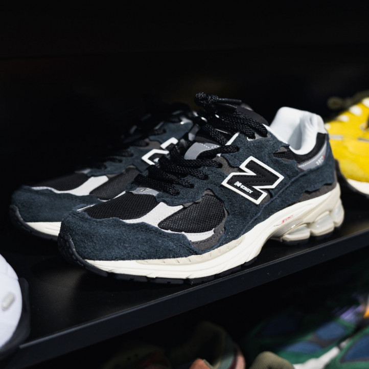 New Balance 2002r Protection Pack "Cosmic Black"