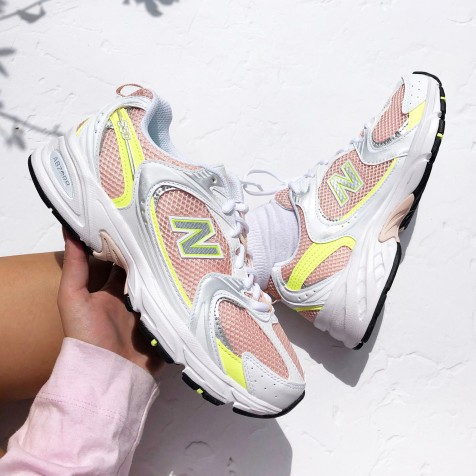 New Balance 530 Light Pink White WMNS