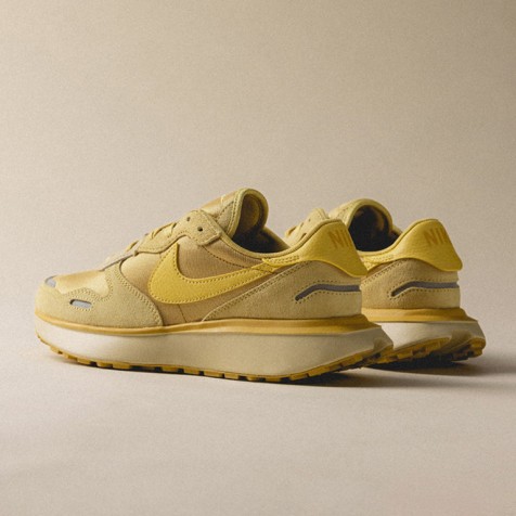 Nike Phoenix Waffle "Wheat Golden" WMNS