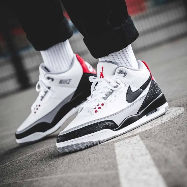 Nike Air Jordan Retro 3 ''Tinker Hatfield''